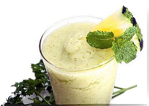 Pineapple green juice.