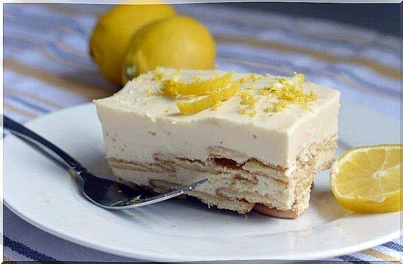 Lemon and cream cake recipe.