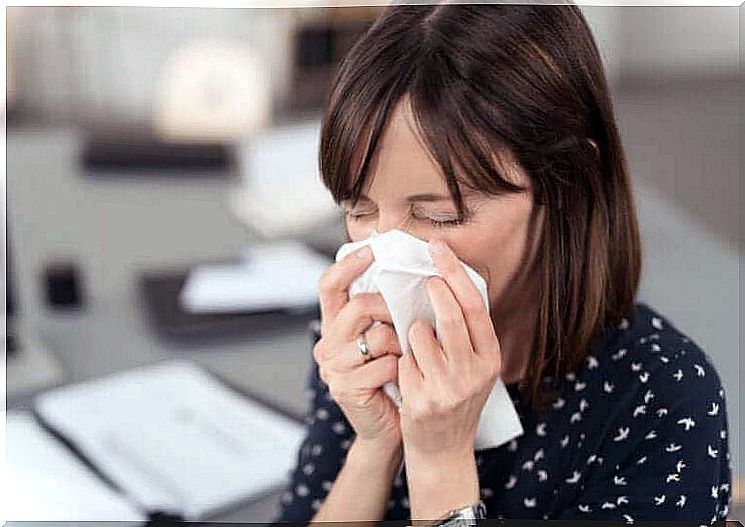 One of the symptoms of the coronavirus is a runny nose