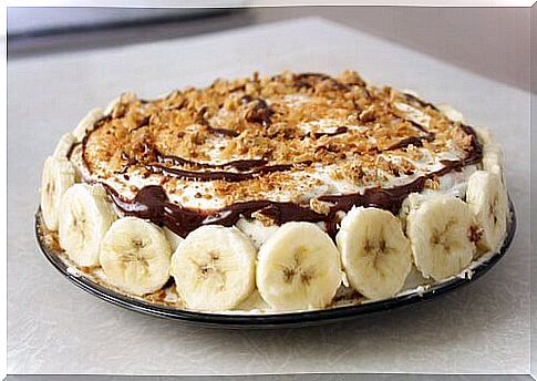 Banana cake.